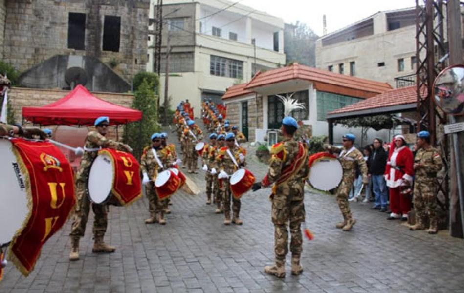 Drumband Satgas Yonmek XXIII-M/Unifil Meriahkan Natal di Lebanon Selatan