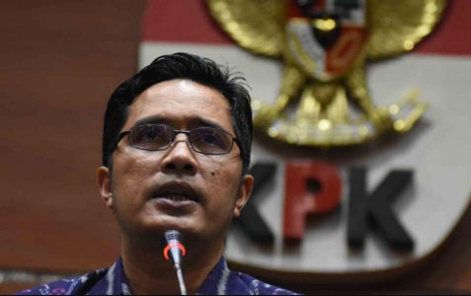 KPK Sesalkan Air untuk Korban Bencana Dikorupsi Pejabat PUPR