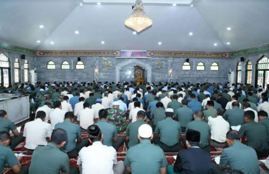 Mabes TNI Gelar Istighotsah dan Doa Bersama