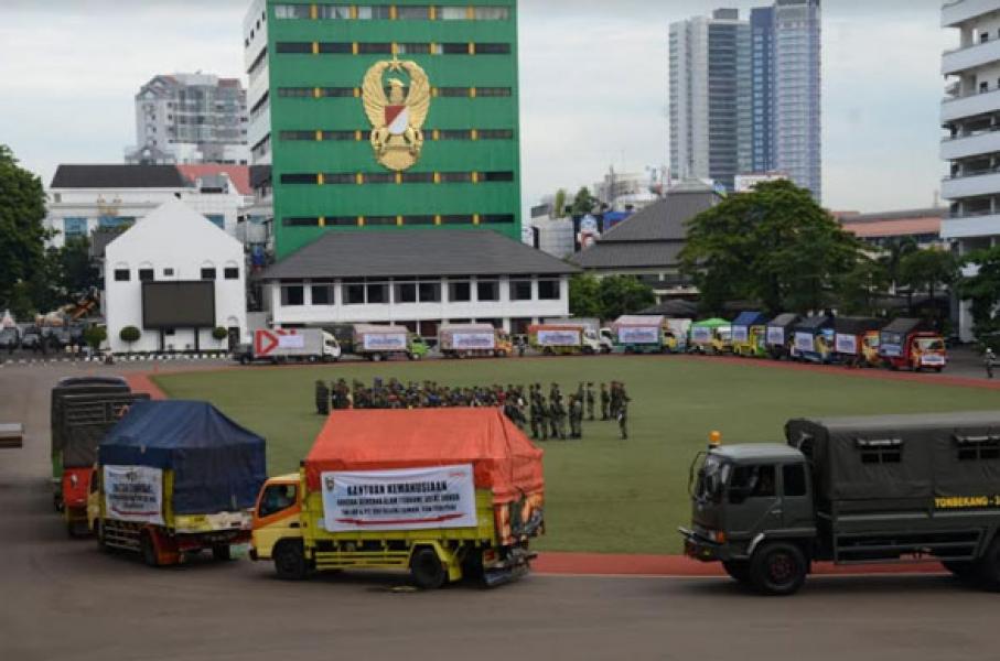 Mabesad Kirim 28 Truk Logistik Bantuan Kemanusiaan Bagi Korban Tsunami