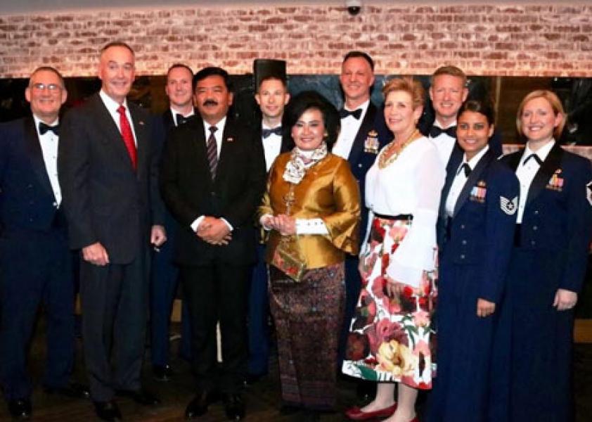 Panglima TNI Laksanakan Ramah Tamah Dengan Pangab Amerika Serikat di Washington DC