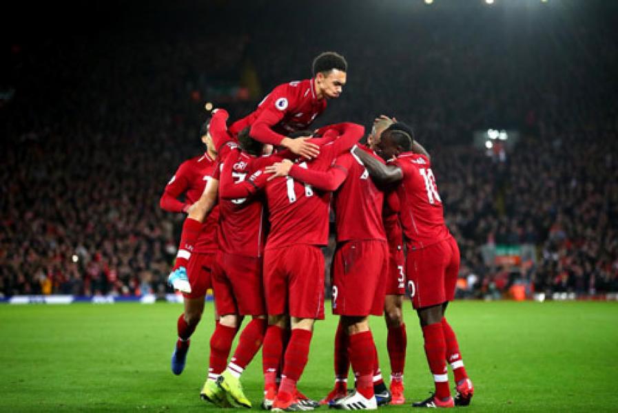 Pesta Gol, Liverpool Hancurkan Arsenal 5-1