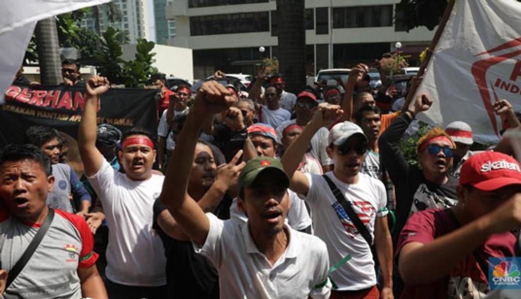 Tak Ada Lagi Tarif Murah, Ini Aturan Baru Taksi Online!