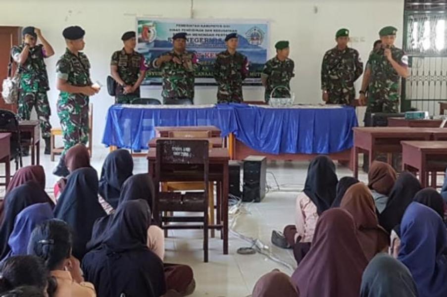 Tim Psikologi TNI Bantu Dukungan Psikososial kepada Siswa di Sigi