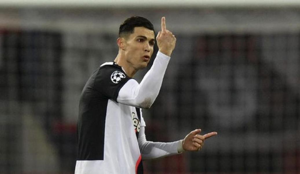 5 Kelakuan Aneh Ronaldo Menurut Rekan Setim