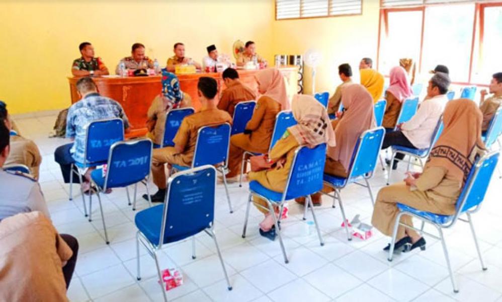 Danramil 02 dan Kapolsek Rambah Narsum Rakor Pekat, Narkoba, Radikalisme, Terorisme dan Karlahut