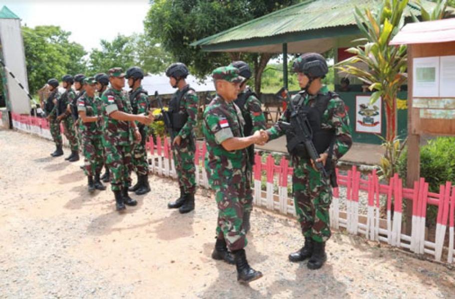 Danrem 174/ATW Kunjungi Satgas Pamtas RI-PNG Yonif MR 411/Pdw Kostrad