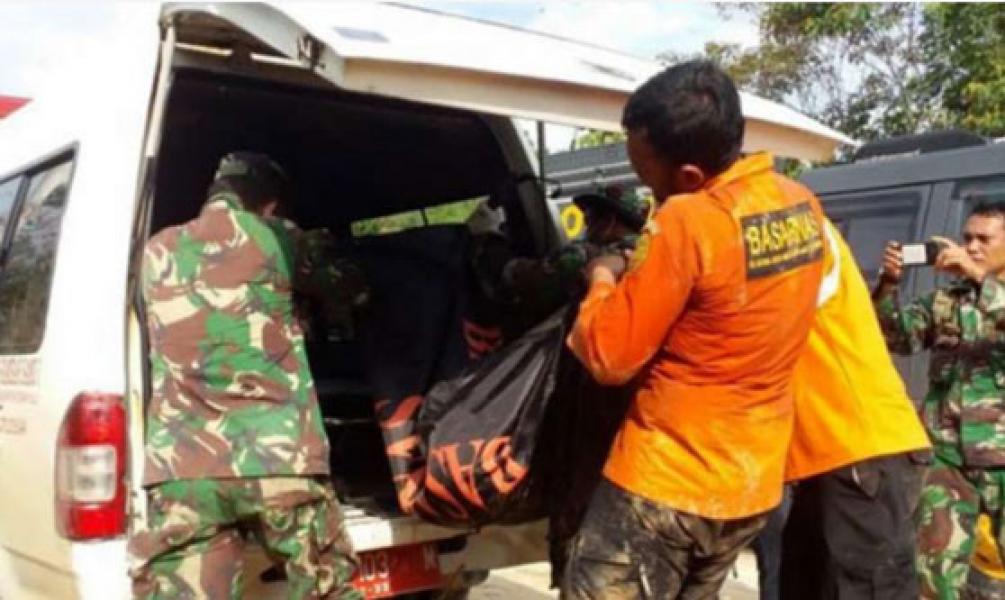 Empat Orang Tewas Akibat Bencana Banjir dan Tanah Longsor di Riau