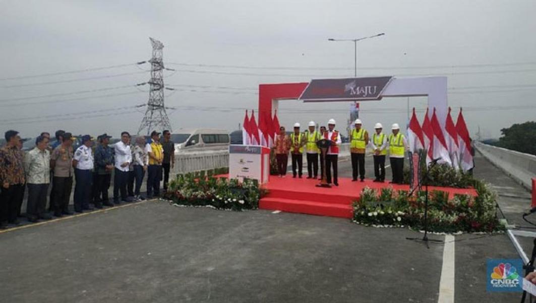 Gibran Ikut Cawalkot Solo, Jokowi: Tanyakan ke Anaknya