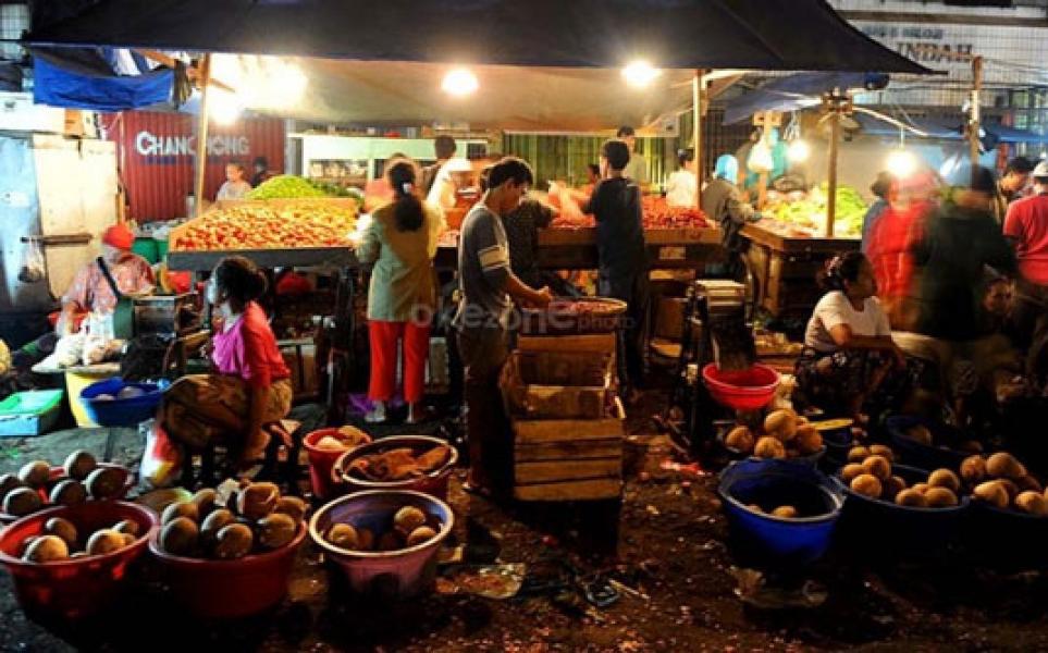 Jelang Tahun Baru, Harga Daging hingga Bawang Kian Mahal