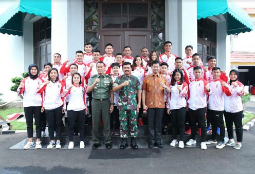 Panglima TNI Pompa Semangat Juang Timnas Karate Indonesia SEA Games 2019