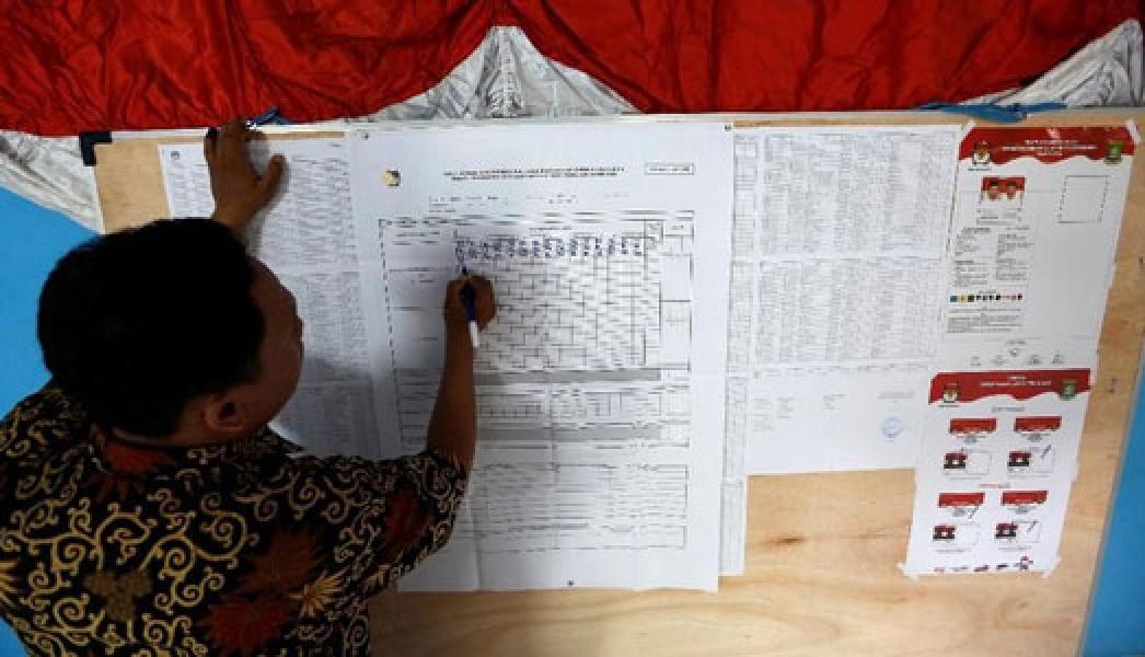 Silakan Dipilih: Presiden 3 Periode atau Dipilih MPR (Lagi)?