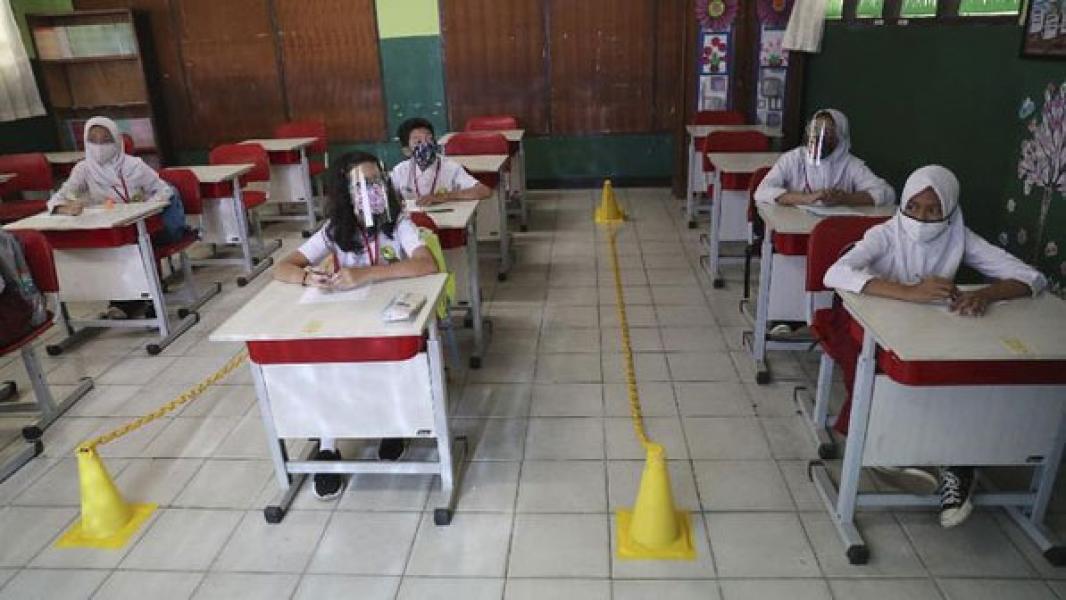 DPR Minta Pemerintah Tunda Sekolah Tatap Muka Januari 2021