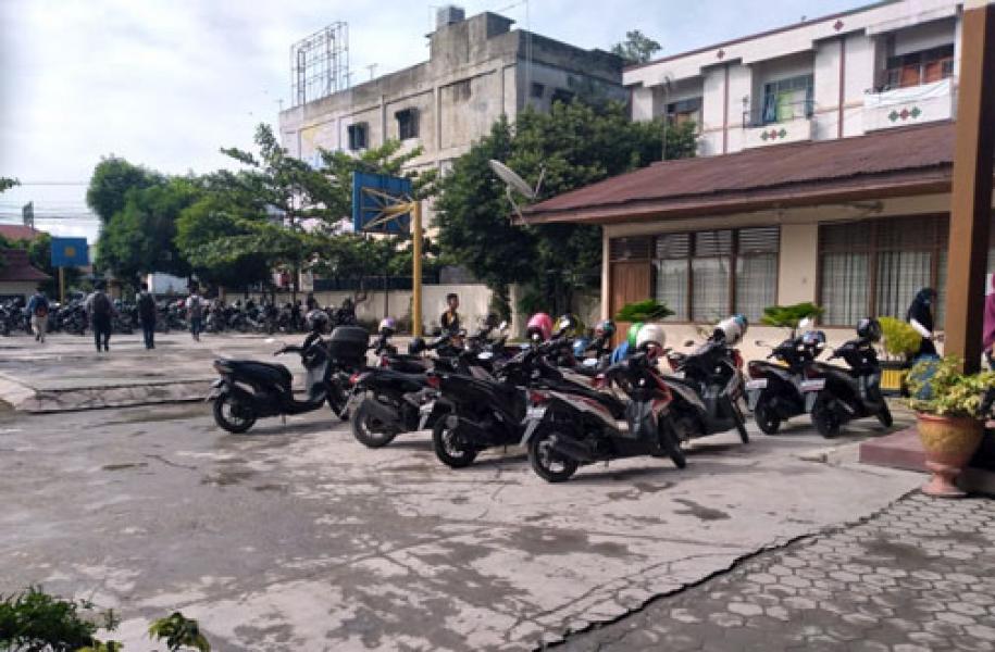 Bandel, SMA Tri Bhakti Terus Gelar KBM Tatap Muka