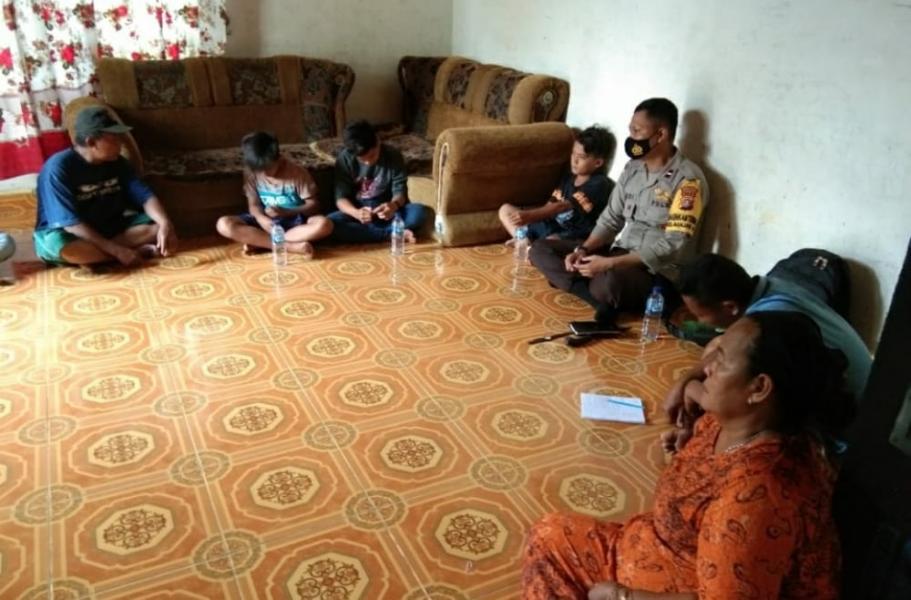 Bhabinkamtibmas Banjar XII Melaksanakan Problem Solving di Daerah Binaannya