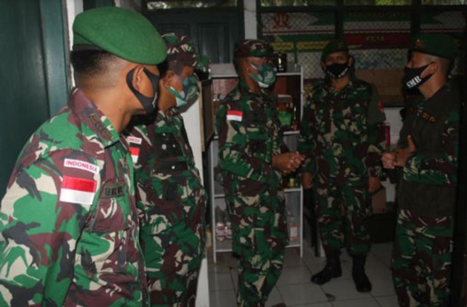 Kakesdam XVII/Cenderawasih Kunjungi Pos Kout Satgas Pamtas Yonif 125/Simbisa