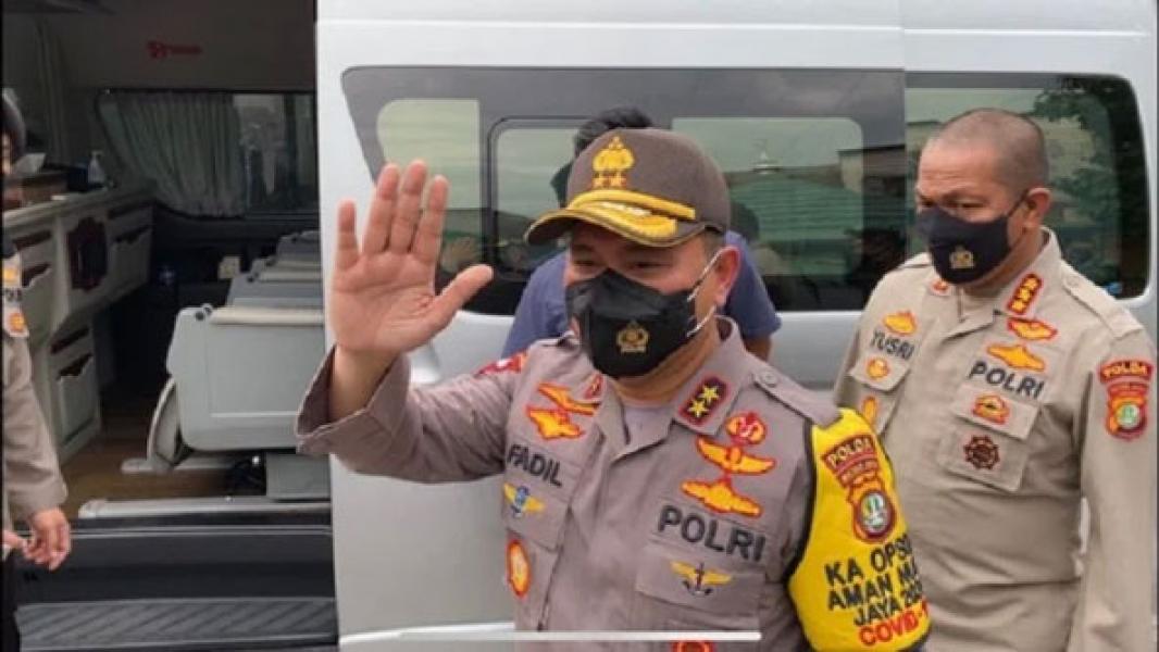 Kapolda Metro Sebut Akan Tangkap Habib Rizieq hingga Panglima FPI