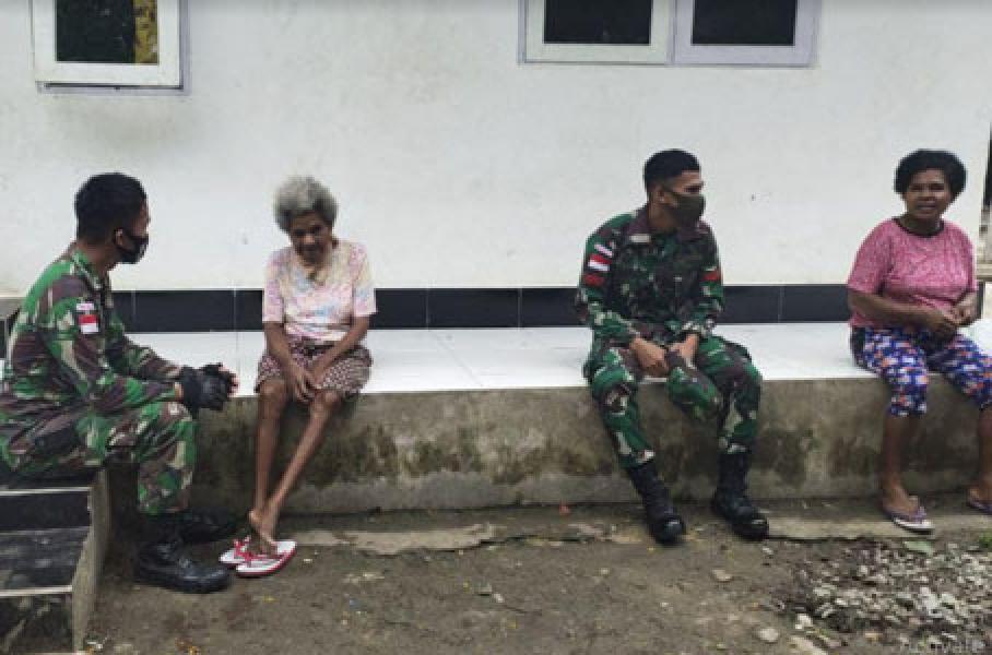 Pererat Tali Kasih, Satgas Yonif MR 413 Kostrad Pos Nafri Gelar Anjangsana