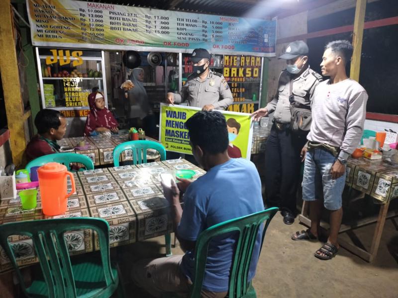 Polsek Bunut Lakukan Himbauan Prokes Dimalam Hari