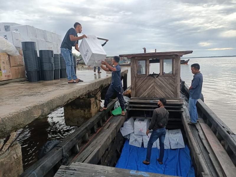 Polsek Kuala Kampar Kawal Ketat Kotak Suara dari PPK Kecamatan ke KPUD Pelalawan