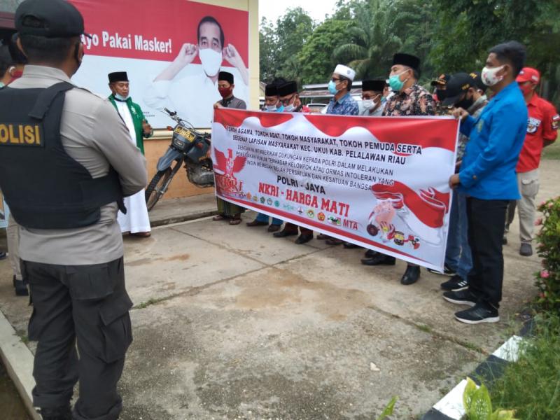 Sejumlah Tokoh dan Mahasiswa di Ukui Nyatakan Dukungan Terhadap Polri