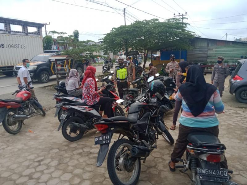 Tekan Penyebaran Covid-19, Polsek Pangkalan Kuras Gelar Operasi Yustisi Gabungan