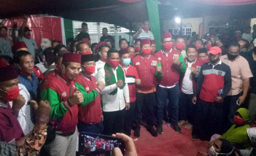 Unggul di Pilkada Pelalawan, Zukri-Nasar Gelar Konferensi Pers 