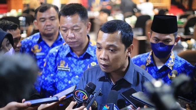 Rapat Paripurna Sahkan APBD Pekanbaru 2023 Sebesar Rp2,699 Triliun