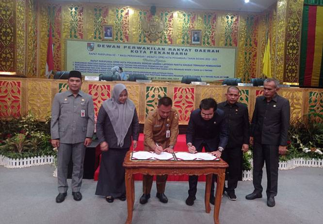Sah! Pekanbaru Punya Perda Perlindungan Perempuan dan Anak, dan Perda BPTHB
