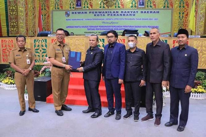 Ranperda Penyelenggaraan Kesejahteraan Sosial Kota Pekanbaru Diparipurnakan