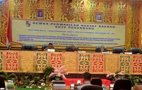 Lewat Paripurna DPRD, Pemko Pekanbaru Ajukan Ranperda Pokok-Pokok Pengelolaan Keuangan Daerah